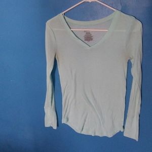 No Boundries Super Lightweight V-Neck Shirt